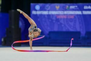 Tiara Rakotoniriana représente Madagascar aux Championnats du monde juniors de gymnastique rythmique