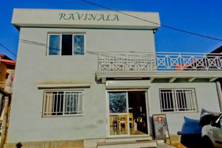 HOTEL RAVINALA