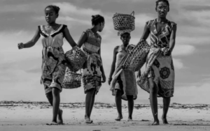 Expo photo "Madagascar, scènes de vie", un regard sur la vie quotidienne des Malgaches.
